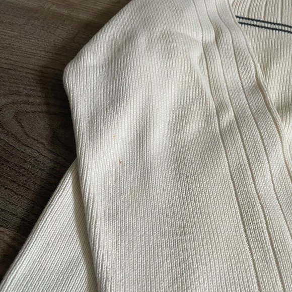 Tommy Hilfiger Sweater - Picture 3 of 3